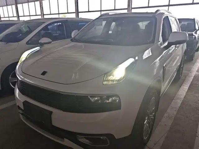 Lynk & Co 01 2017 2.0T Two-Wheel-Drive Version