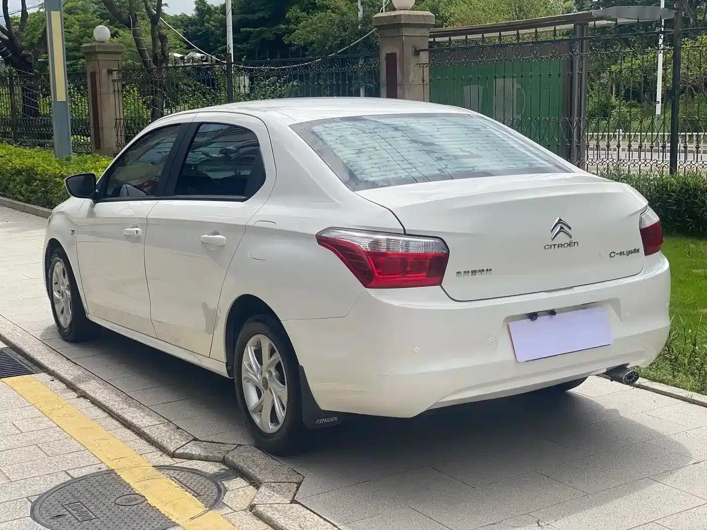 2016 Citroën Elysee 1.6L Automatic Fashion Edition — миниатюра 7