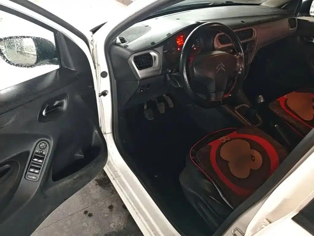 2015 Citroën Elysee Premium Edition 1.6L Manual Fashion Model — миниатюра 16