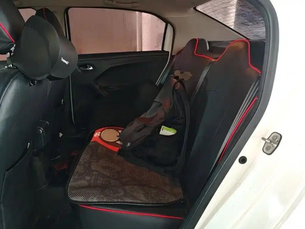 2015 Citroën Elysee Premium Edition 1.6L Manual Fashion Model — миниатюра 17