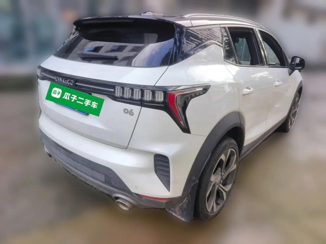Lynk & Co 06 2023 Remix 1.5T Dynamic Halo — миниатюра 6