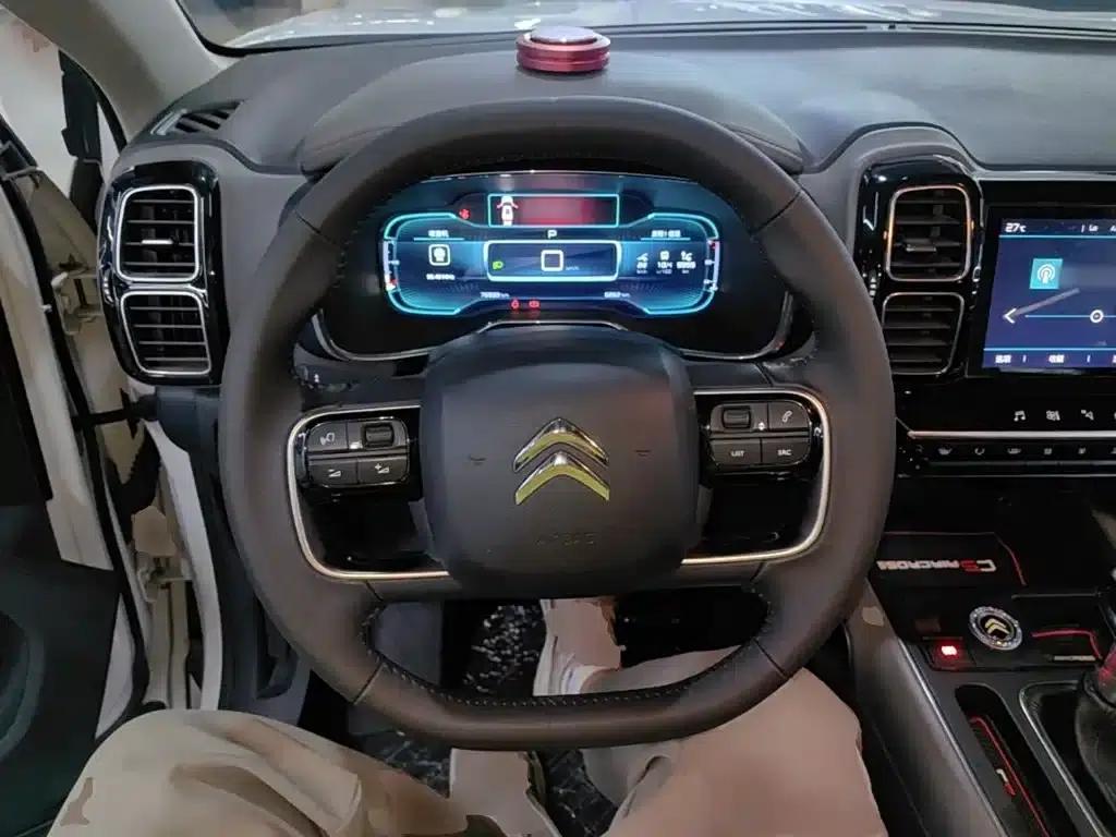 Tianyi C5 AIRCROSS 2017 350THP Fashion Edition — миниатюра 11