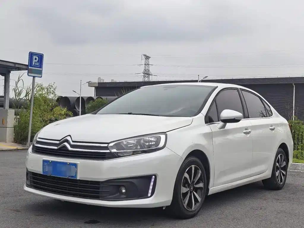 Citroën C4 2018 1.6L Automatic Comfort Model — миниатюра 1