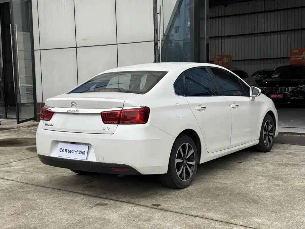 Citroën C4 Sega 2016 1.6L Automatic Comfort Model — миниатюра 12