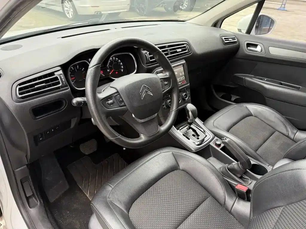 Citroën C4 Sega 2016 1.6L Automatic Comfort Model — миниатюра 5