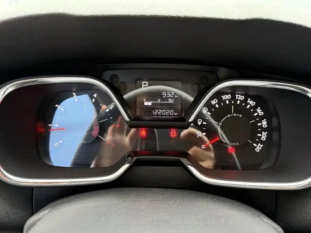 Citroën C4 Sega 2016 1.6L Automatic Comfort Model — миниатюра 7