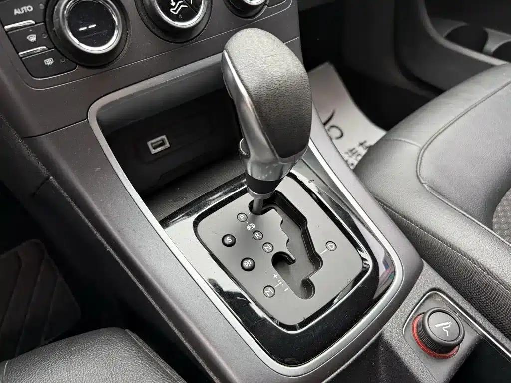 Citroën C4 Sega 2016 1.6L Automatic Comfort Model — миниатюра 8