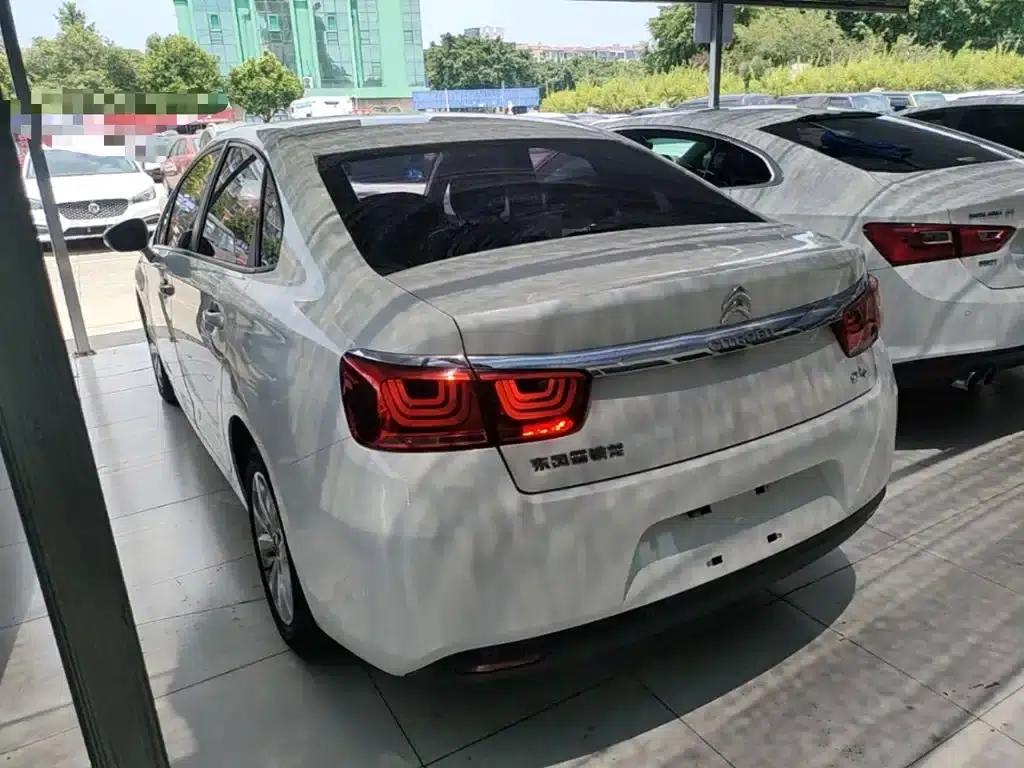 Citroën C4 Sega 2016 1.6L Automatic Comfort Model — миниатюра 5