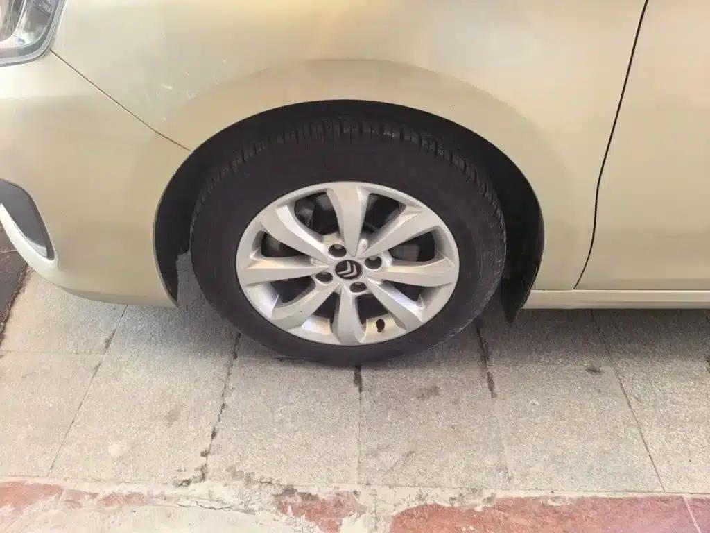 Citroën C4 Sega 2016 1.6L Manual Comfort Edition — миниатюра 23