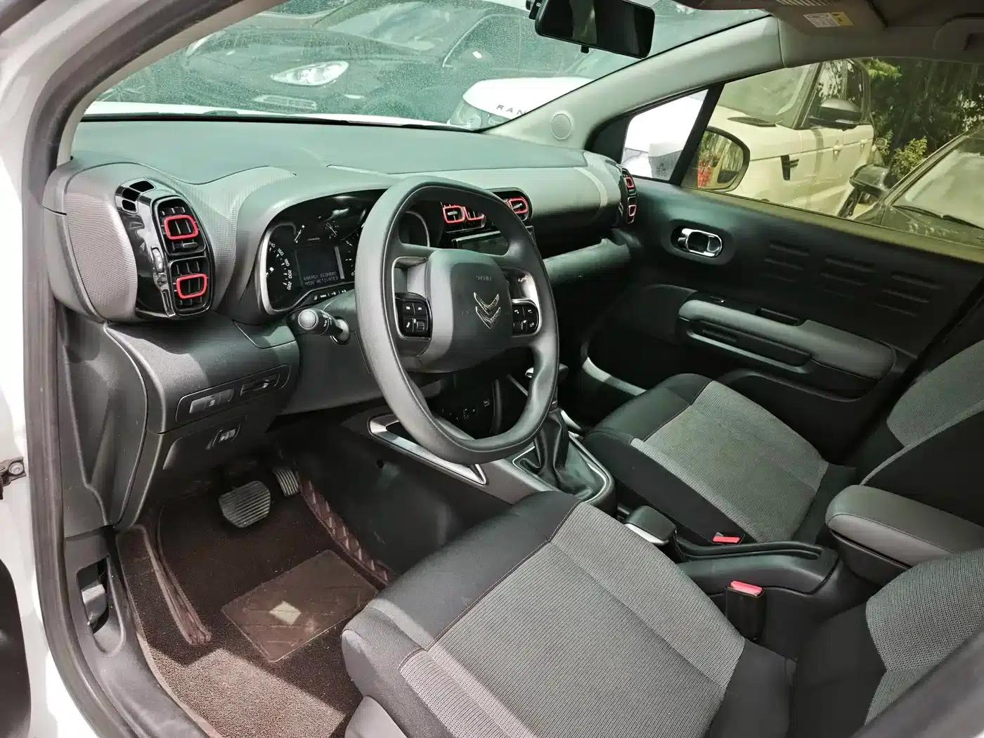 2019 C4 AIRCROSS 230THP DCT Origins Centennial Edition — миниатюра 6
