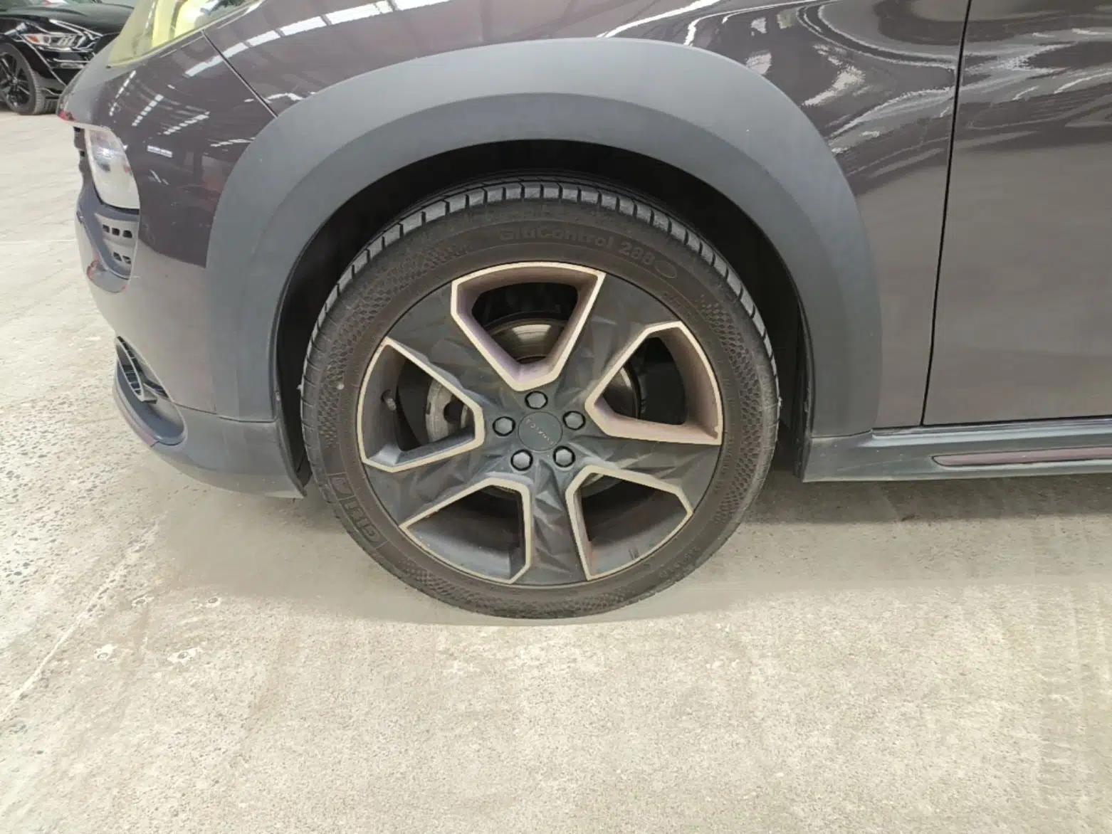Lynk & Co 02 2019 High-Energy Edition 2.0T Automatic Two-Wheel Drive Zhaoban Model China VI Standard — миниатюра 10