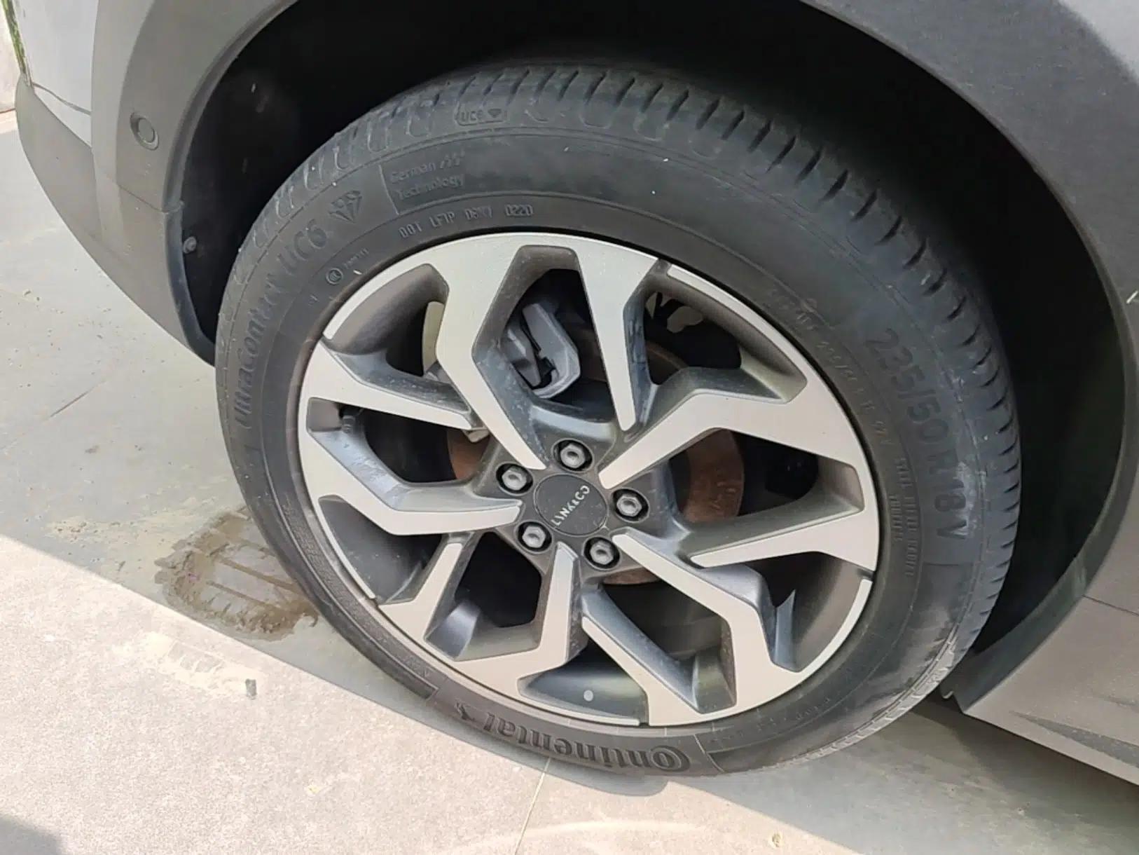 Lynk & Co 02 2020 1.5T DCT Two-Wheel Drive Pro Edition — миниатюра 11