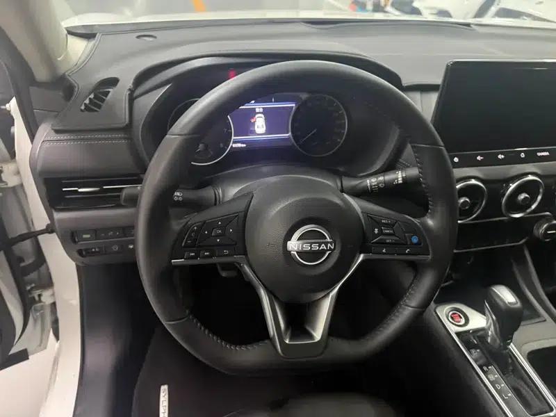 Nissan Sylphy 2023 Facelift 1.6L CVT Smart Driving Edition — миниатюра 13
