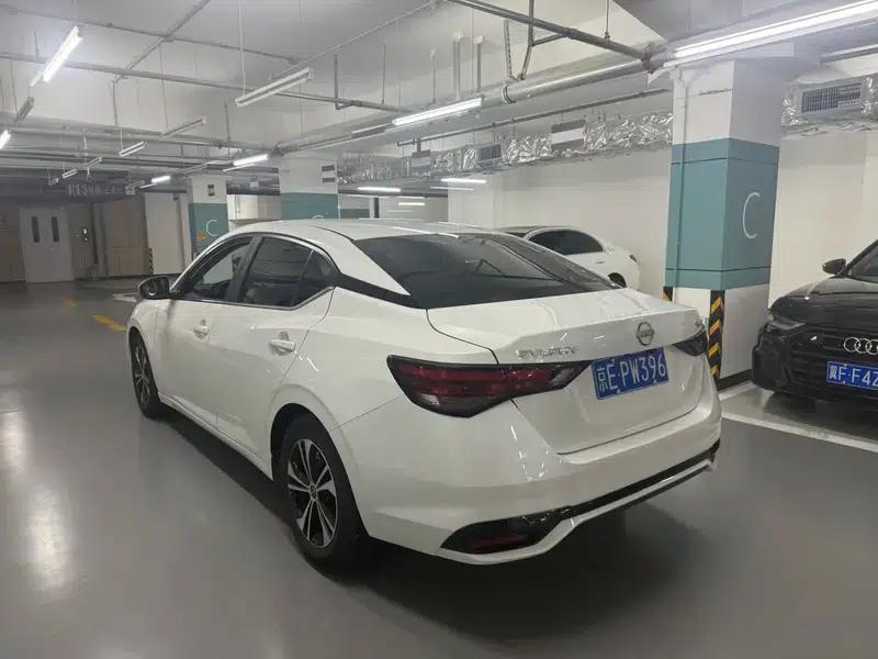 Nissan Sylphy 2023 Facelift 1.6L CVT Smart Driving Edition — миниатюра 4