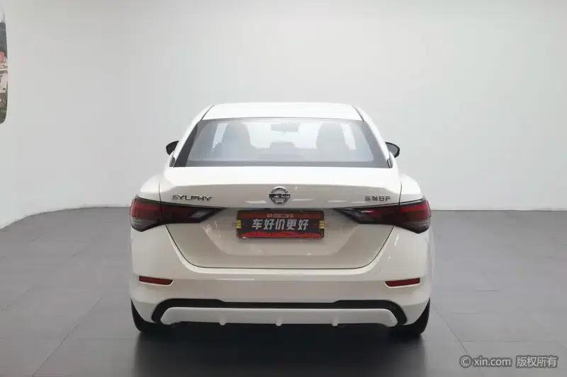 Nissan Sylphy 2021 1.6L XL CVT Enjoy Edition — миниатюра 3