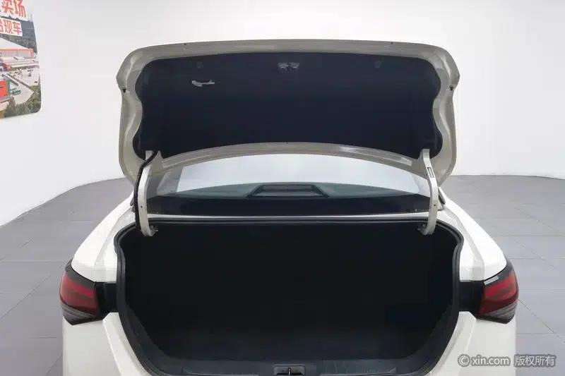 Nissan Sylphy 2021 1.6L XL CVT Enjoy Edition — миниатюра 23