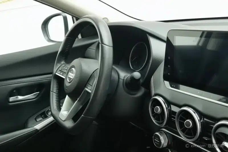 Nissan Sylphy 2021 1.6L XL CVT Enjoy Edition — миниатюра 10