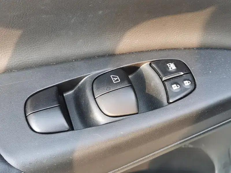 Nissan Sylphy 2022 Classic 1.6 XE CVT Comfort Edition — миниатюра 14