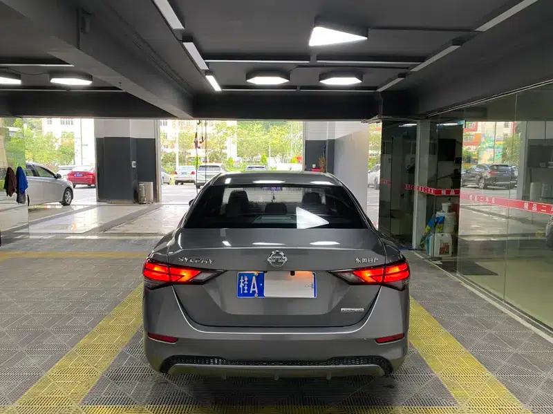Nissan Sylphy 2021 1.6L XL CVT Enjoy Edition — миниатюра 3