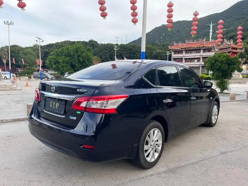 Nissan Sylphy 2014 1.6XV CVT Premium Edition — миниатюра 6