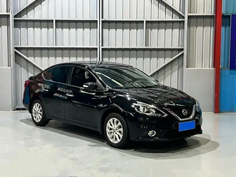 Nissan Sylphy 2018 1.6XV CVT Premium Edition — миниатюра 3