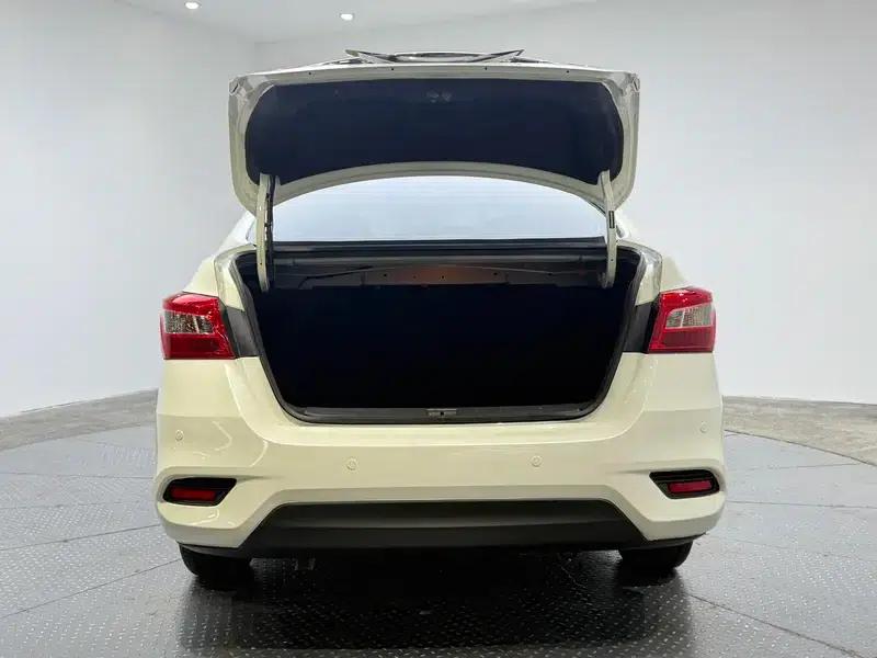 Nissan Sylphy 2024 Classic 1.6L XE CVT Comfort Edition — миниатюра 20
