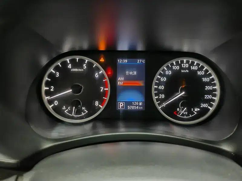 Nissan Sylphy 2021 1.6L XL CVT Enjoy Edition — миниатюра 15