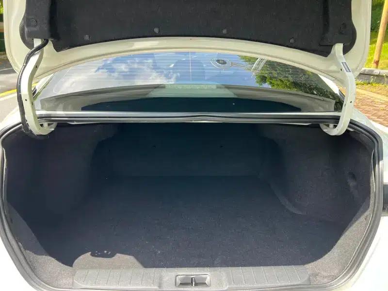 Nissan Sylphy 2022 1.6L XL CVT Enjoy Edition — миниатюра 24