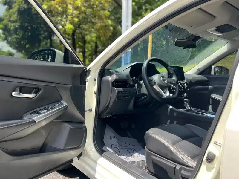 Nissan Sylphy 2022 1.6L XL CVT Enjoy Edition — миниатюра 25