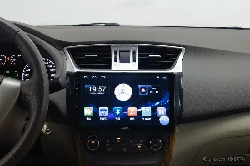 Nissan Sylphy 2012 1.6XL CVT Luxury Edition — миниатюра 12