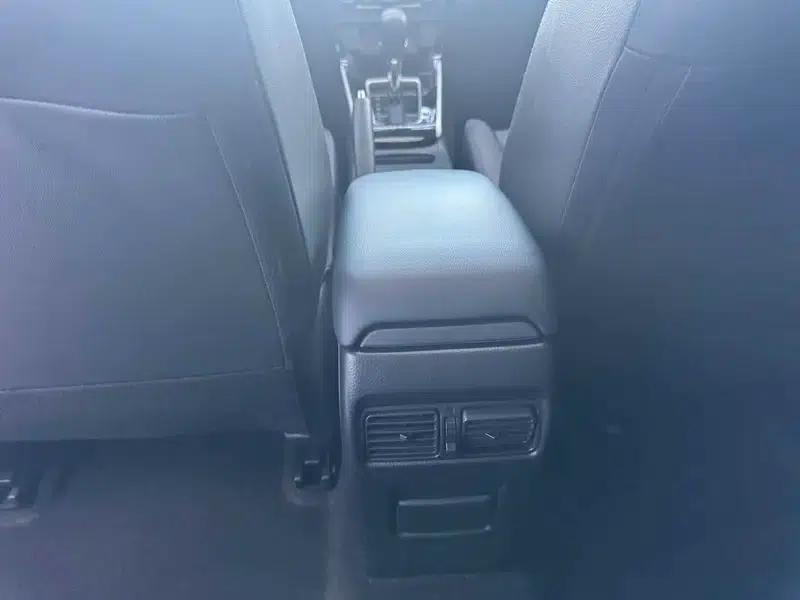 Nissan Sylphy 2022 Classic 1.6 XL CVT Luxury Edition — миниатюра 14