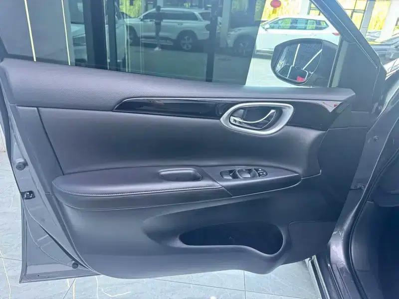 Nissan Sylphy 2022 Classic 1.6 XL CVT Luxury Edition — миниатюра 18
