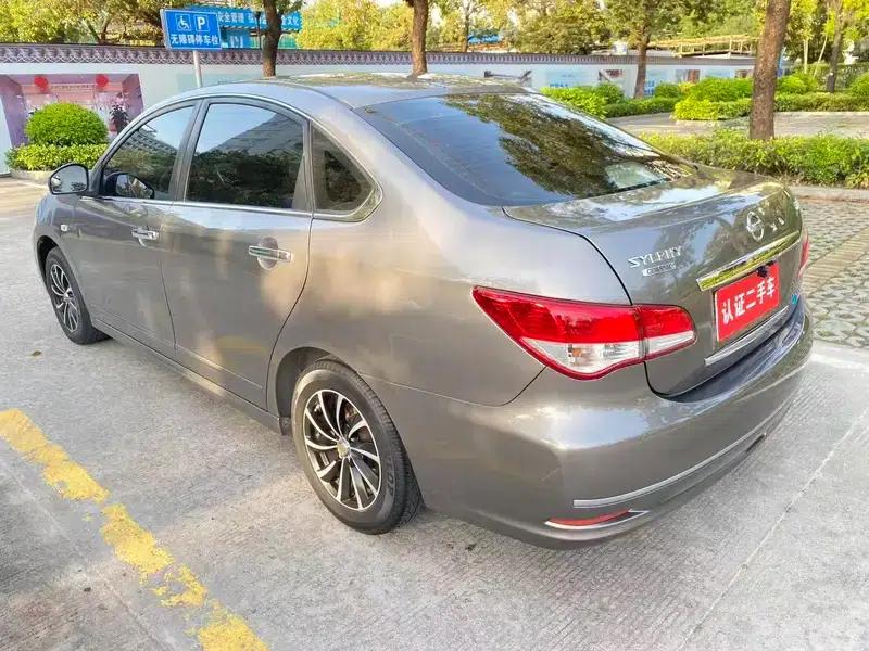 Nissan Sylphy 2016 Classic 1.6XE Automatic Comfort Edition — миниатюра 4