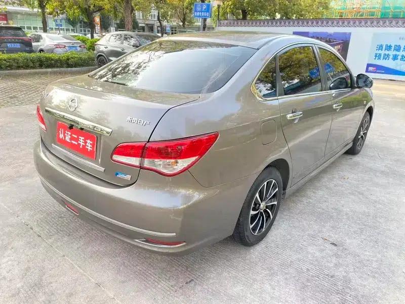 Nissan Sylphy 2016 Classic 1.6XE Automatic Comfort Edition — миниатюра 6