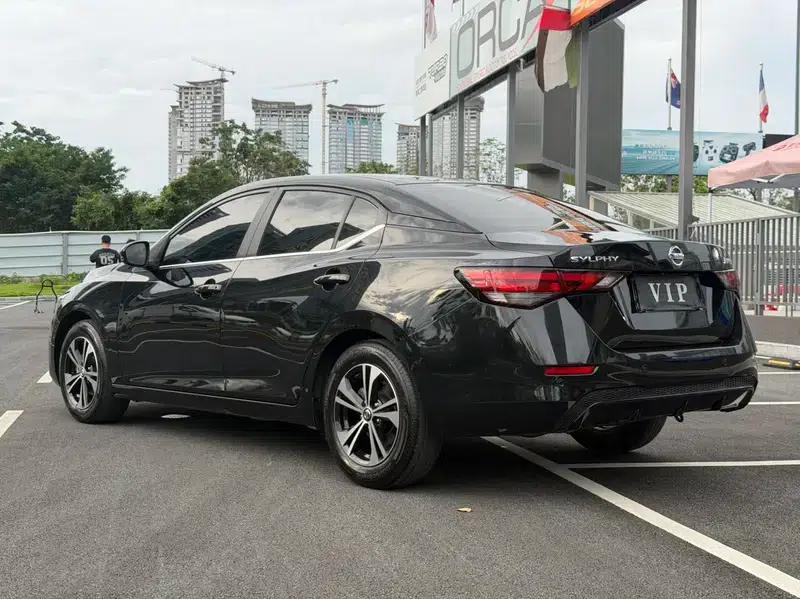 Nissan Sylphy 2022 1.6L XL CVT Enjoy Edition — миниатюра 5