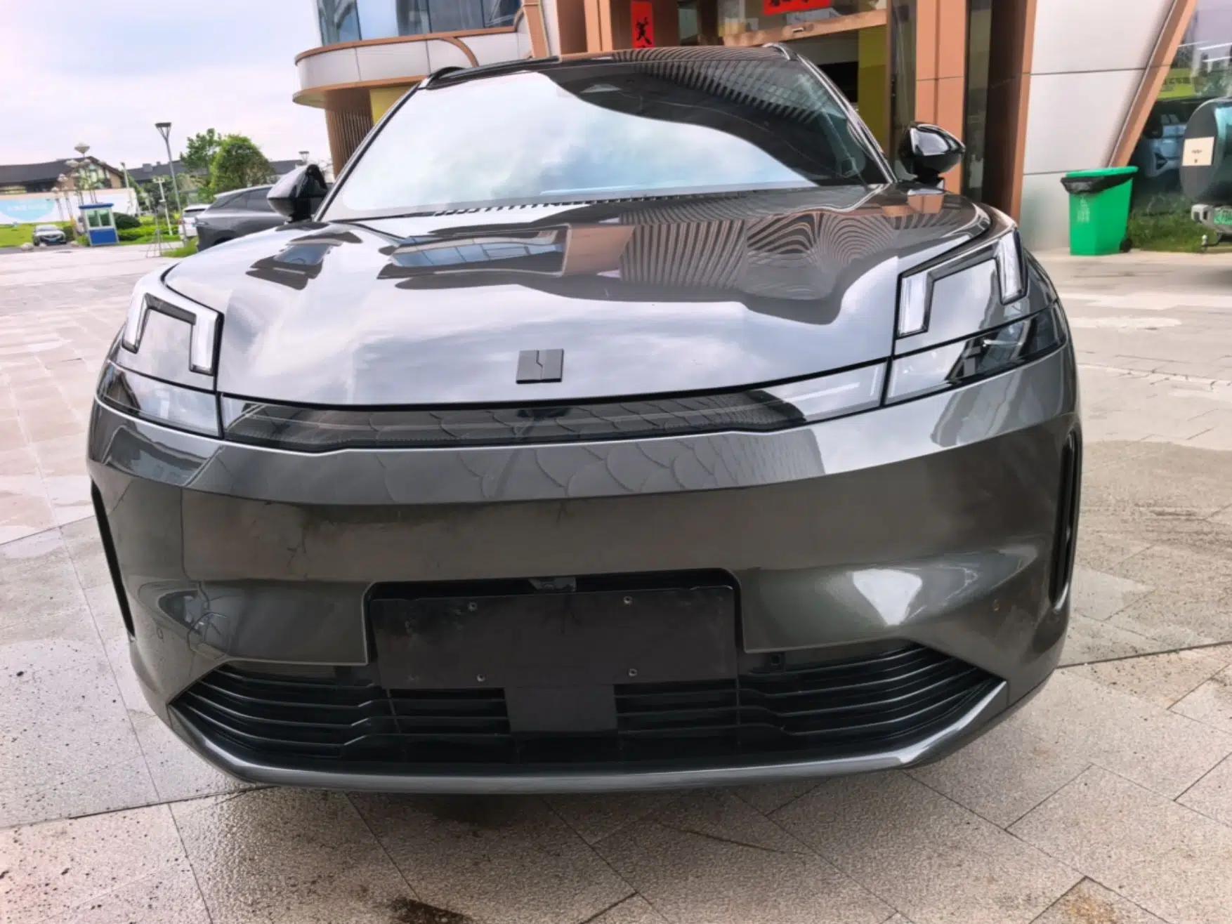 Lynk & Co 08 EM-P 2023 220km All-Wheel-Drive Performance Halo — миниатюра 2