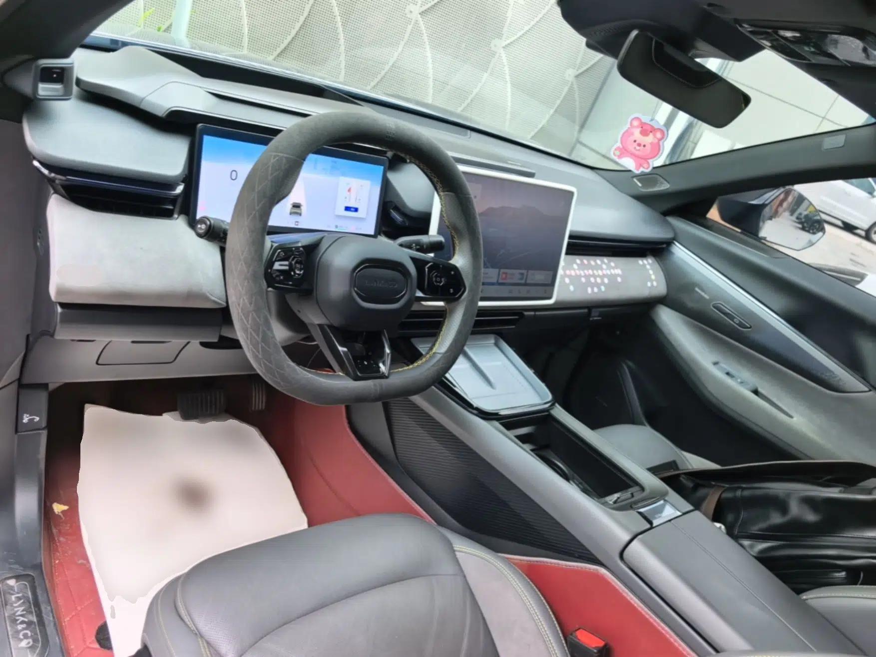 Lynk & Co 08 EM-P 2023 220km All-Wheel-Drive Performance Halo — миниатюра 12