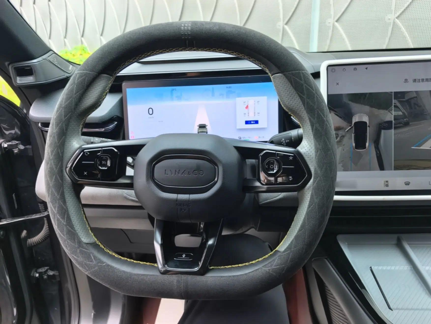Lynk & Co 08 EM-P 2023 220km All-Wheel-Drive Performance Halo — миниатюра 13