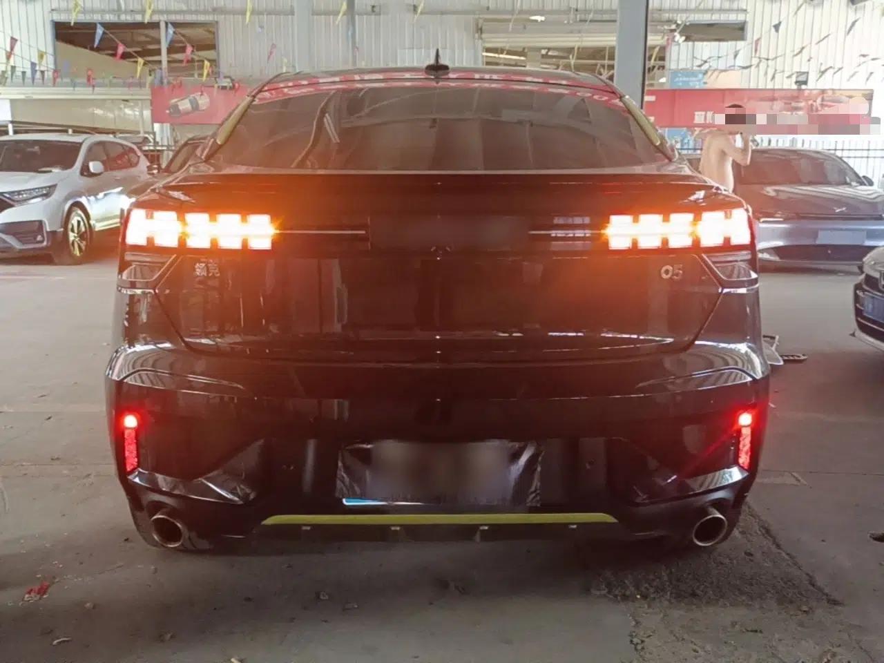 Lynk & Co 05 2020 2.0TD Two-Wheel Drive Zhaoyang Plus — миниатюра 5