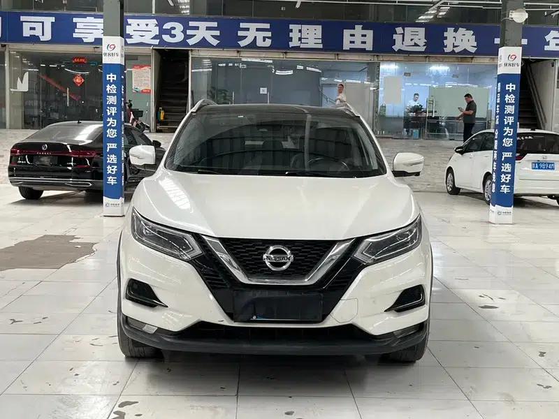 Nissan Qashqai 2019 2.0L CVT Luxury Edition — миниатюра 2