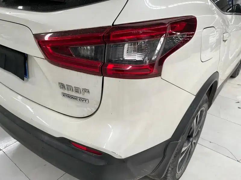 Nissan Qashqai 2019 2.0L CVT Luxury Edition — миниатюра 8