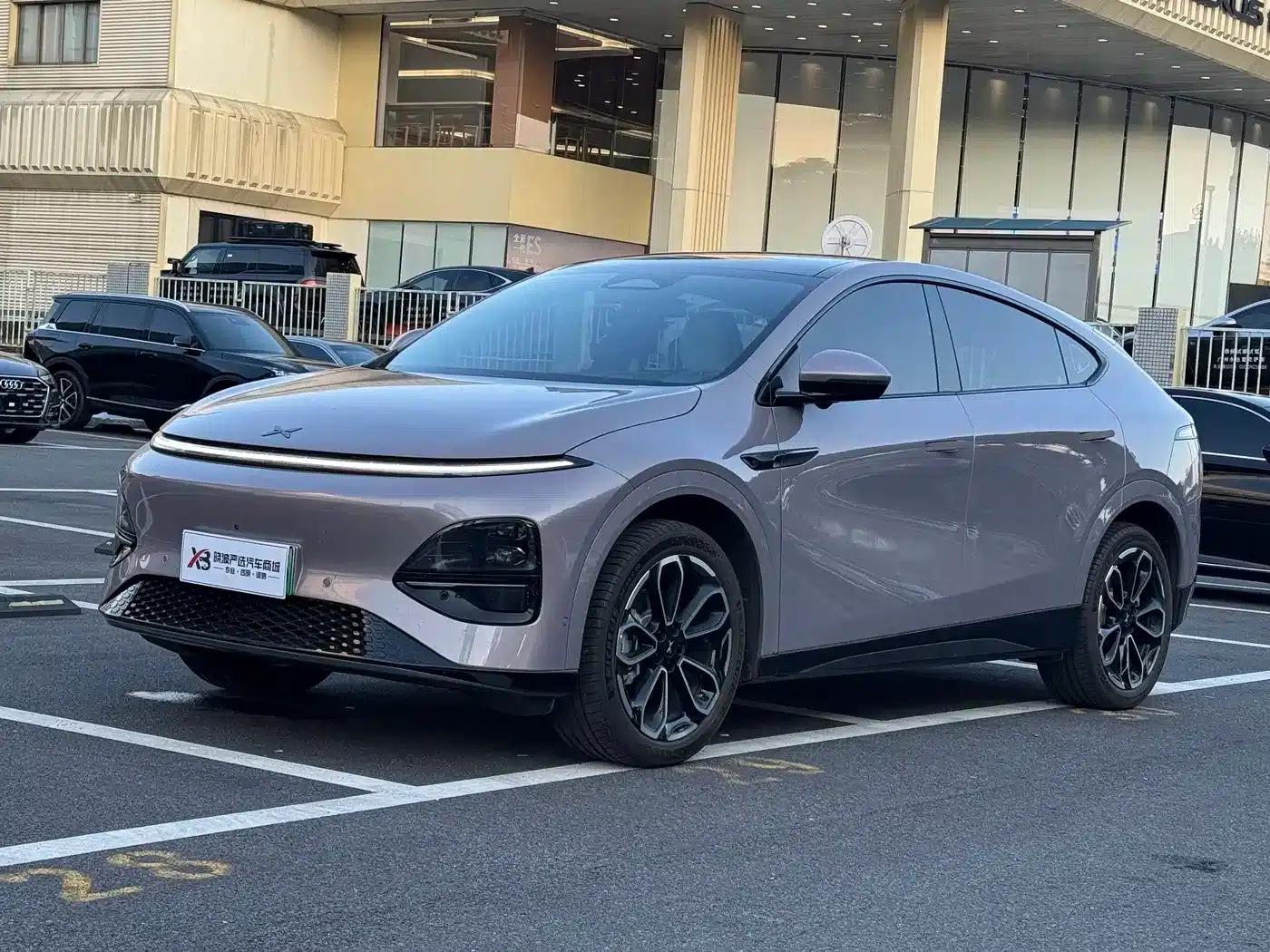 XPeng G6 2025 Model 625 Long Range Max Flagship Edition — миниатюра 1