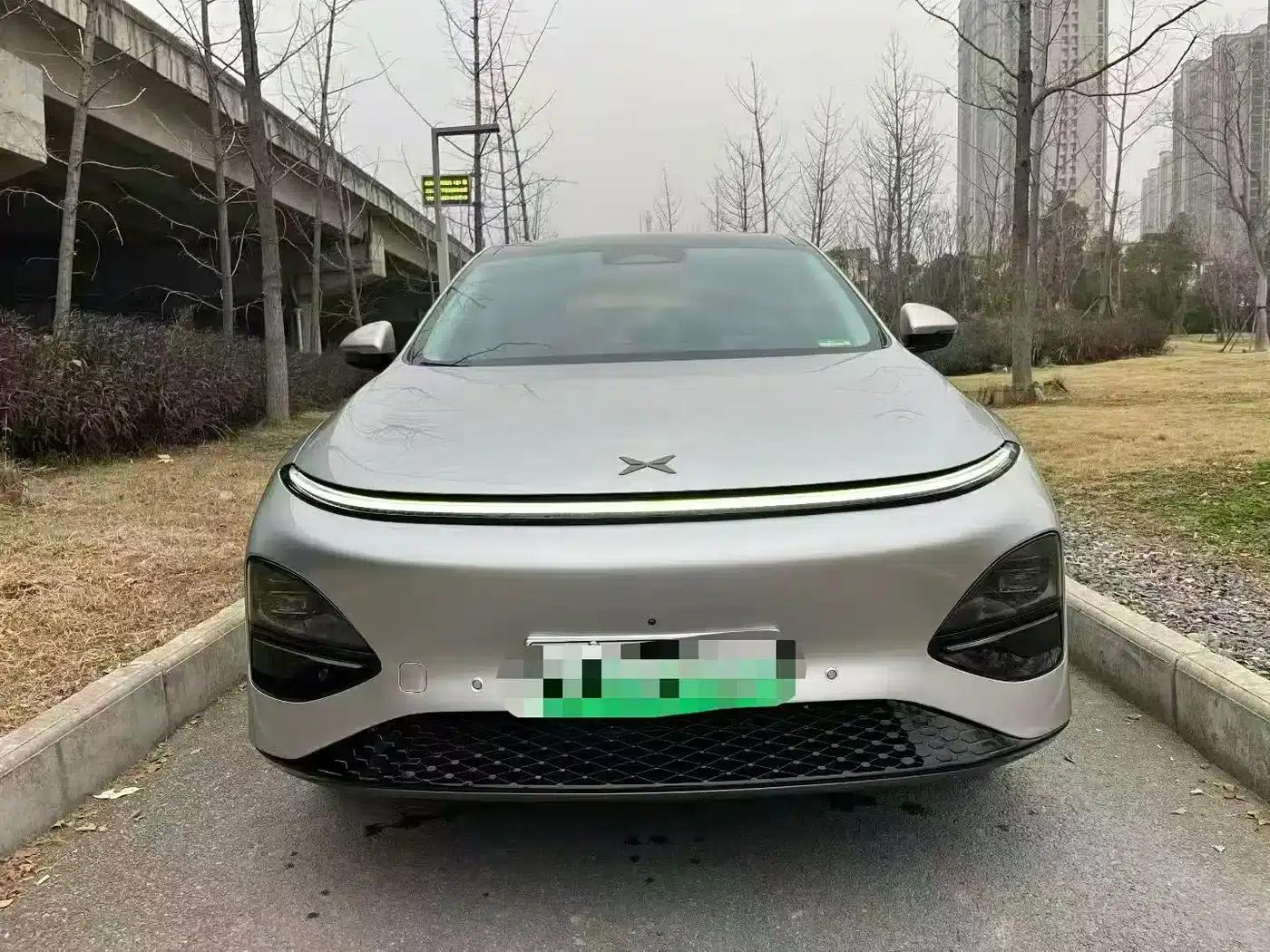 XPeng G6 2025 Model 625 Long Range Max Tech Edition — миниатюра 2