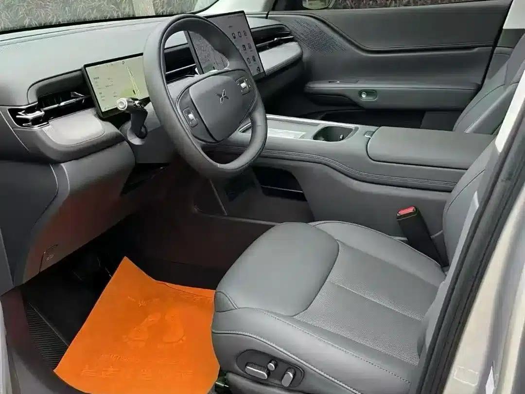XPeng G6 2025 Model 625 Long Range Max Tech Edition — миниатюра 6