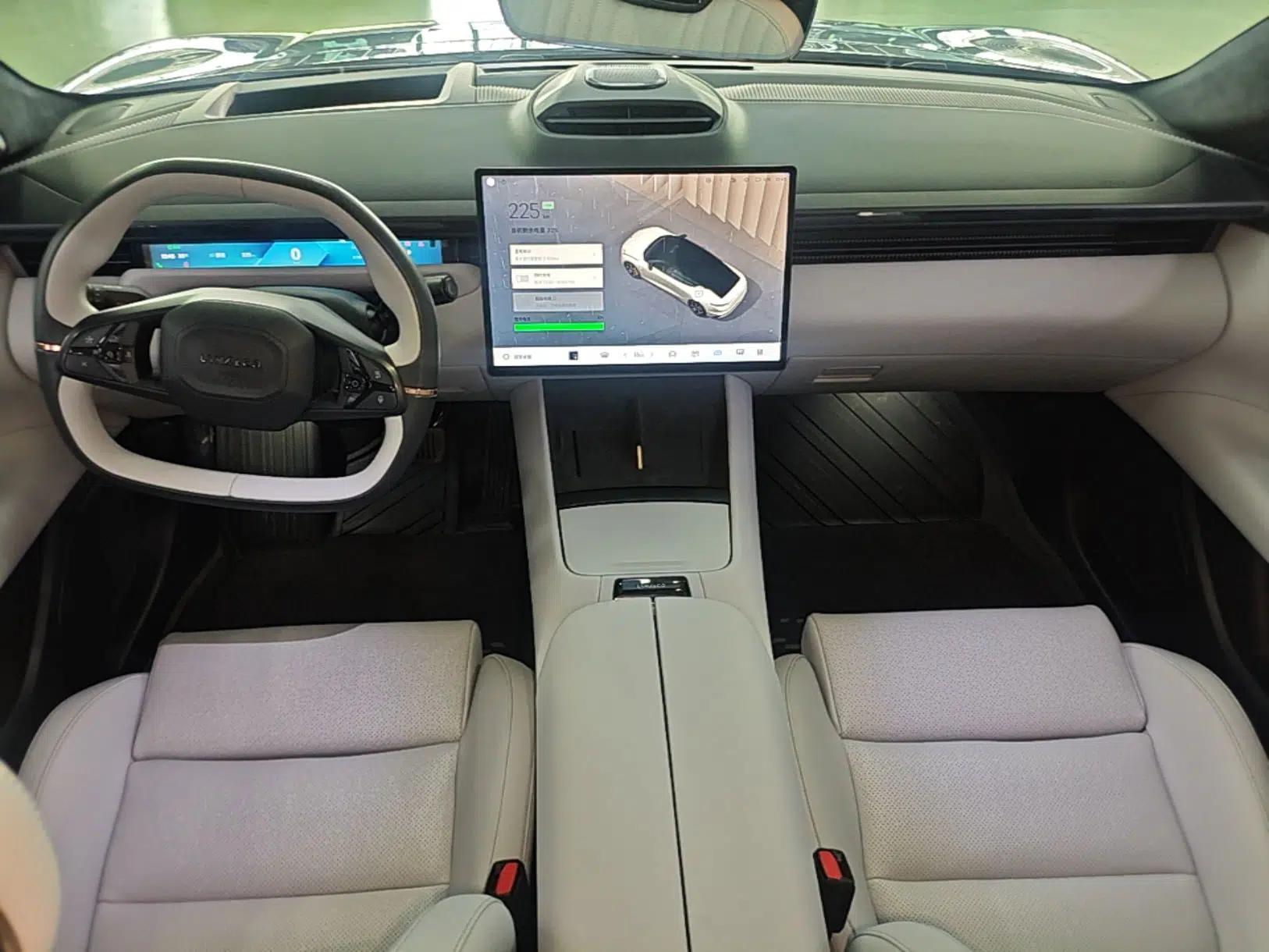 Lynk & Co Z10 2025 95 kWh 702 km All-Wheel Drive Intelligent Driving Ultra — миниатюра 12