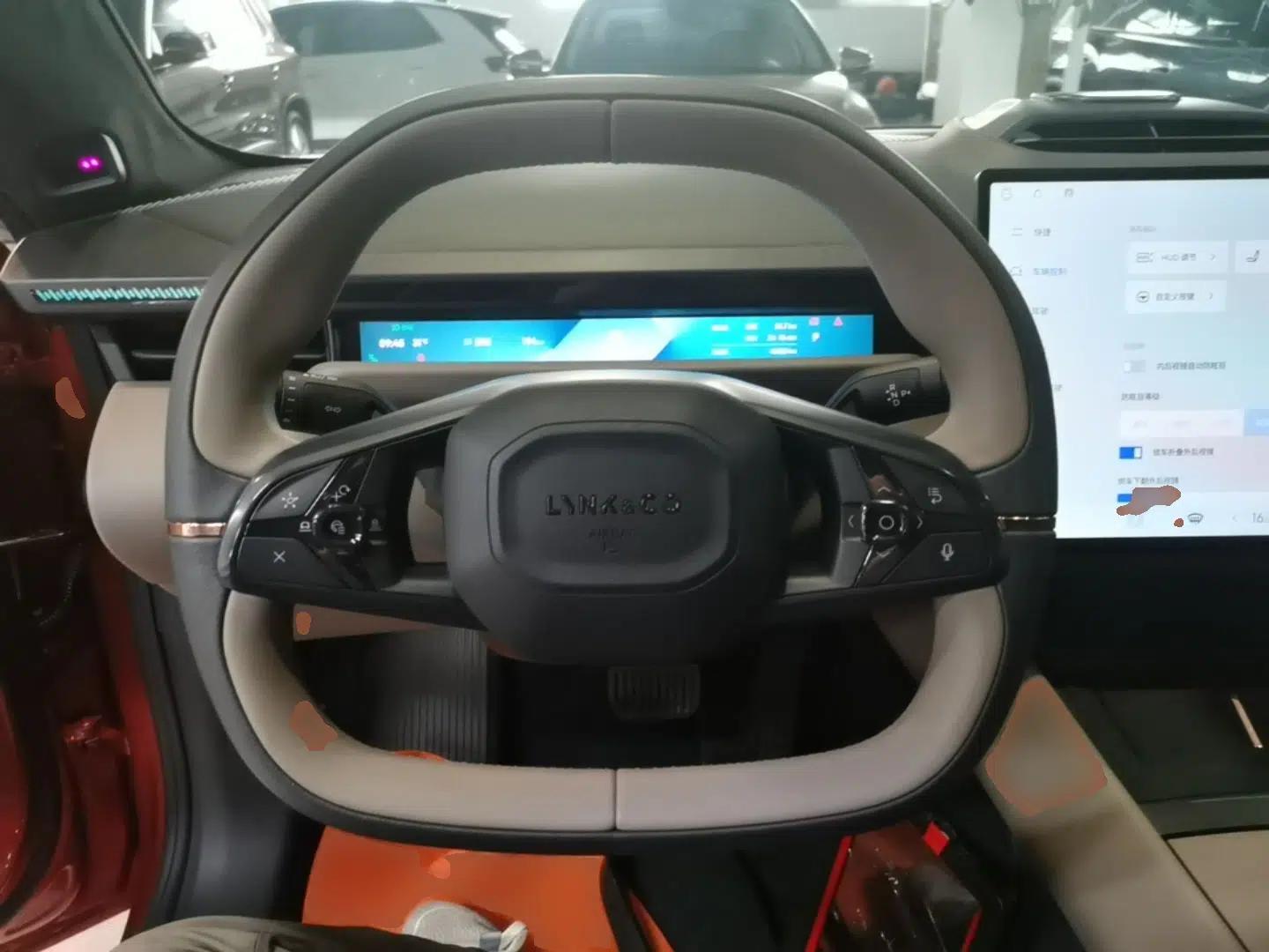 Lynk & Co Z10 2025 95 kWh 702 km All-Wheel Drive Intelligent Driving Ultra — миниатюра 18