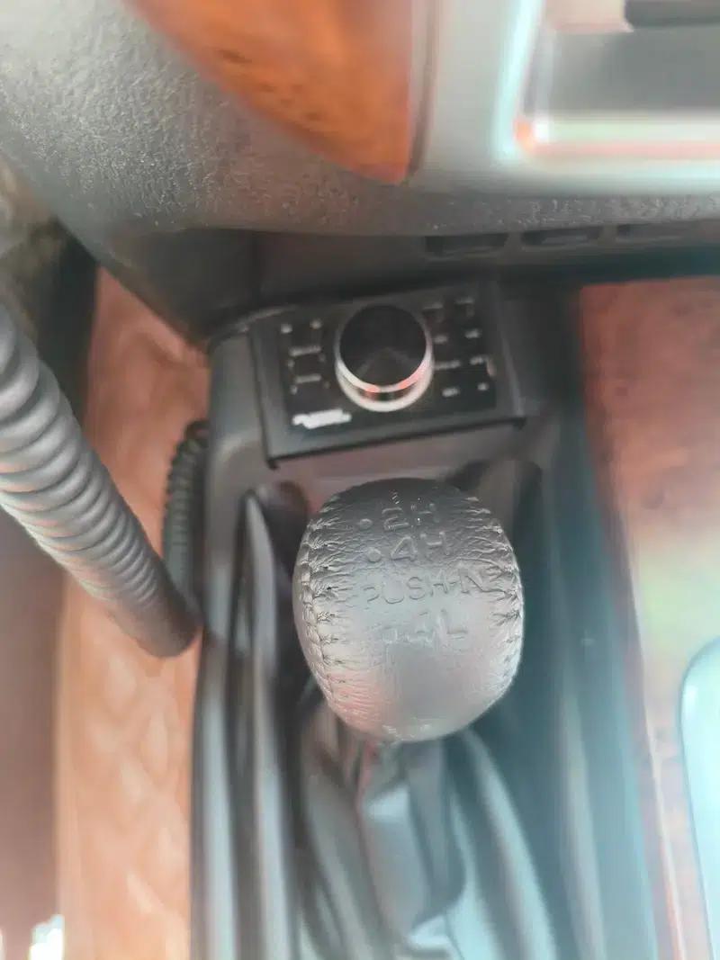 Nissan Patrol Y61 2014 Model 4.8L Automatic 4WD 7-Seater Parallel Import — миниатюра 18