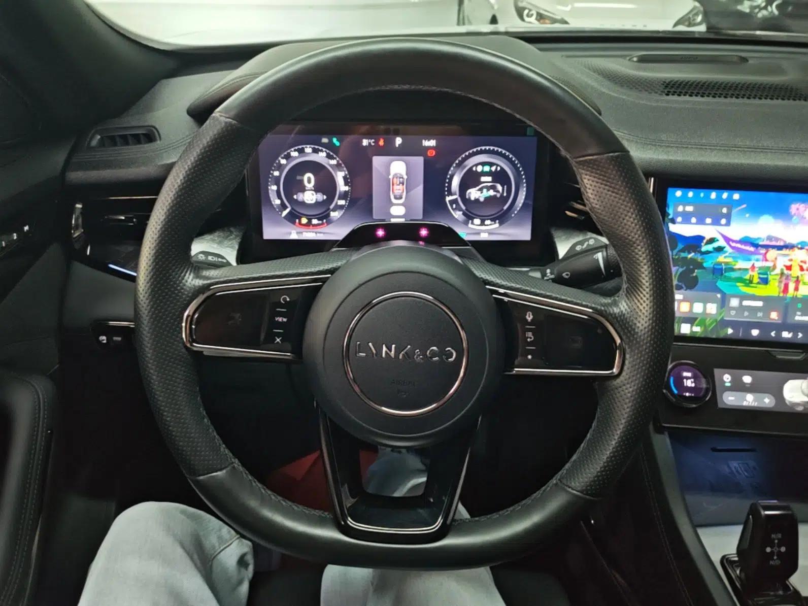 Lynk & Co 09 EM-P 2021 2.0T PHEV Halo Six-Seater — миниатюра 13