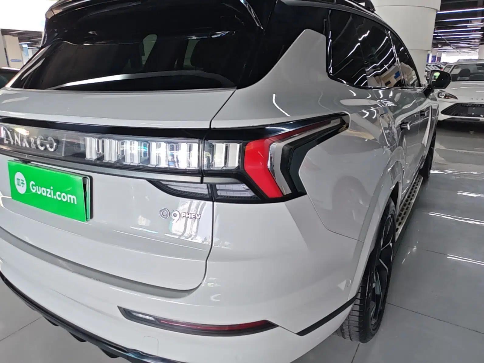 Lynk & Co 09 EM-P 2021 2.0T PHEV Halo Six-Seater — миниатюра 9