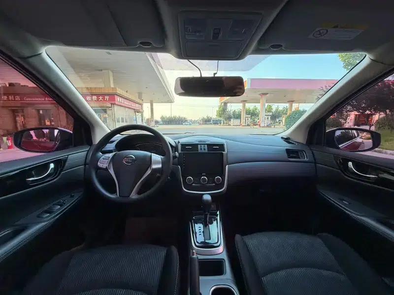2020 Tiida 1.6L CVT Sport Edition — миниатюра 7